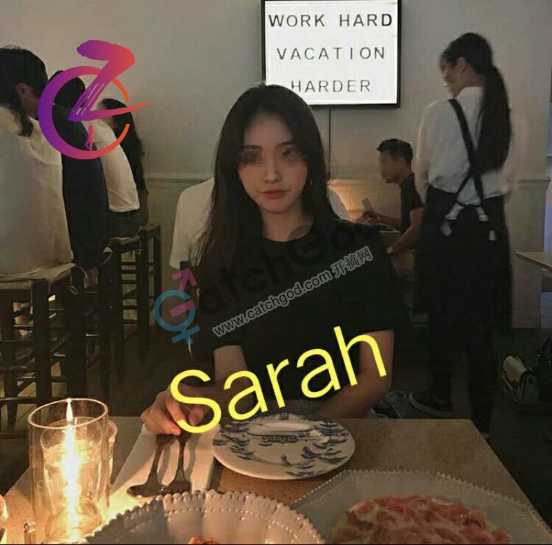 SARAH1.JPG